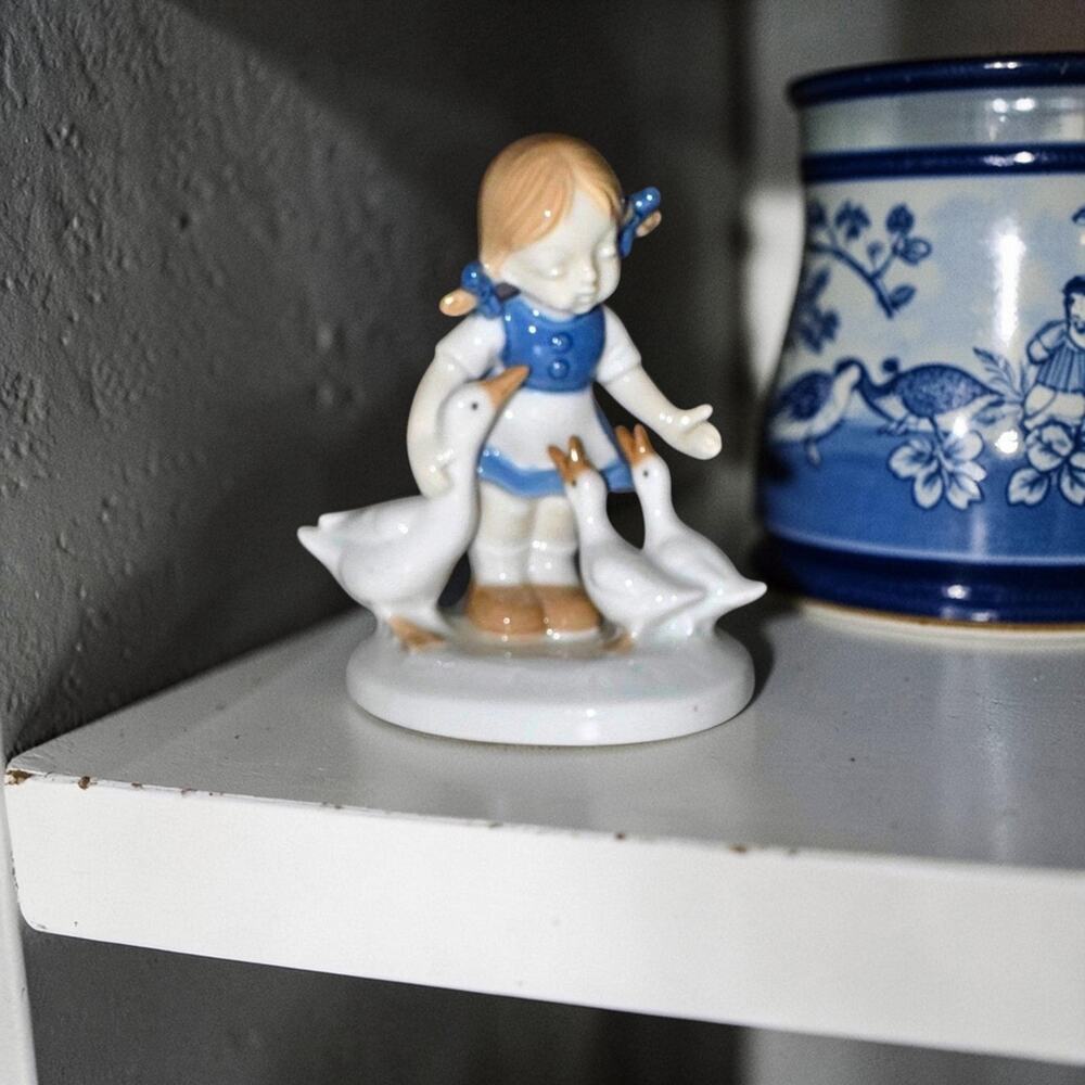 Porcelain Girl Figurine: Vintage Blue Dress, Hand-Painted - Japan 1950s